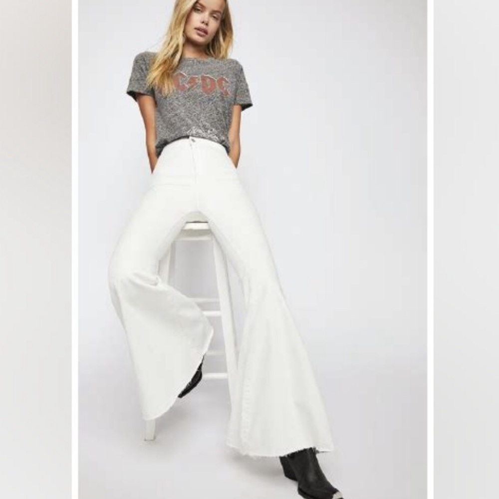 Free People Flare Jeans White Flared Pants distressed